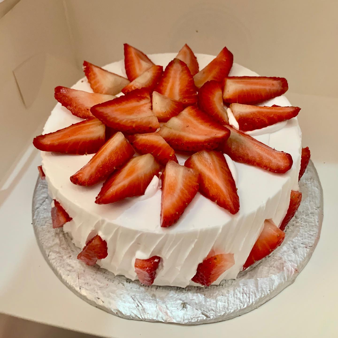 Customized Cake - Image 27